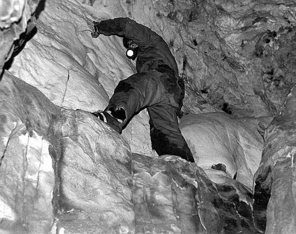 Ronanswell Peter crossing pits[PSwart]